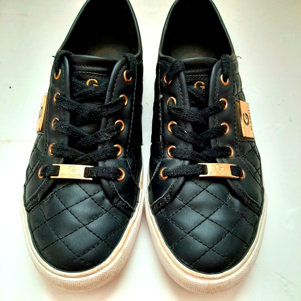 GG BACKER2  Quilted Black Sneakers